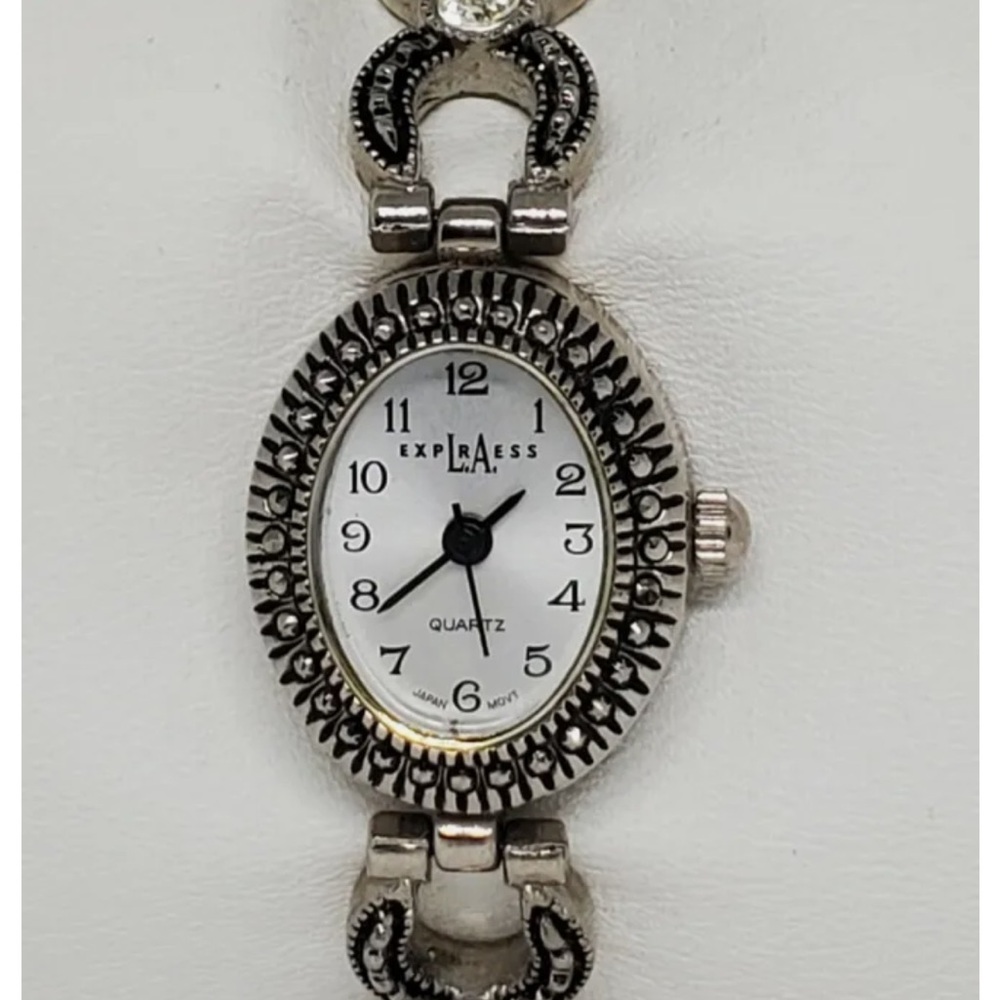 Watch - Picture 2 of 4